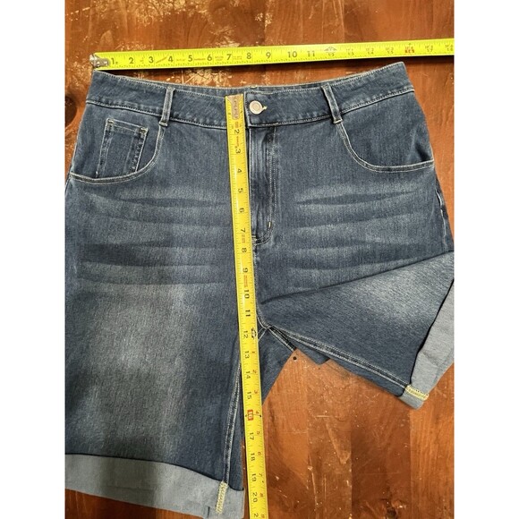 Halara Flex Denim High Waist Cuffed Leg Stretch Bermuda 9in Shorts Womens L - Picture 8 of 13